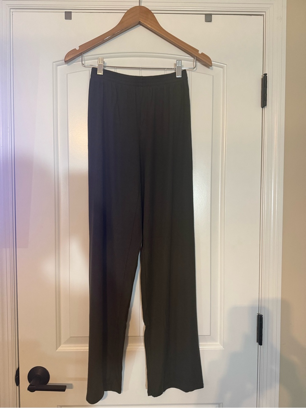 Aritzia The Group Olive Green Ribbed Waistband Top lounge pants- XS
